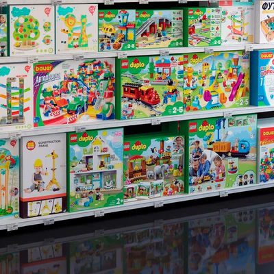Showcase 030 Toys — Ver 4