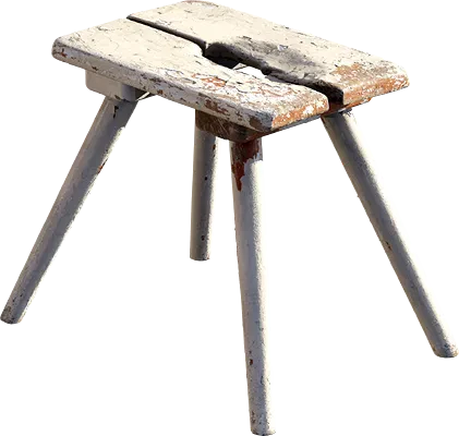 worn wooden stool 001 — Скачать