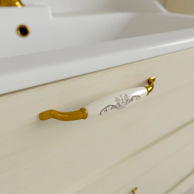 Akvaton Leon 80 — Ver 3