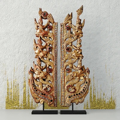 Antique Burmese Wooden Fragments — Descargar