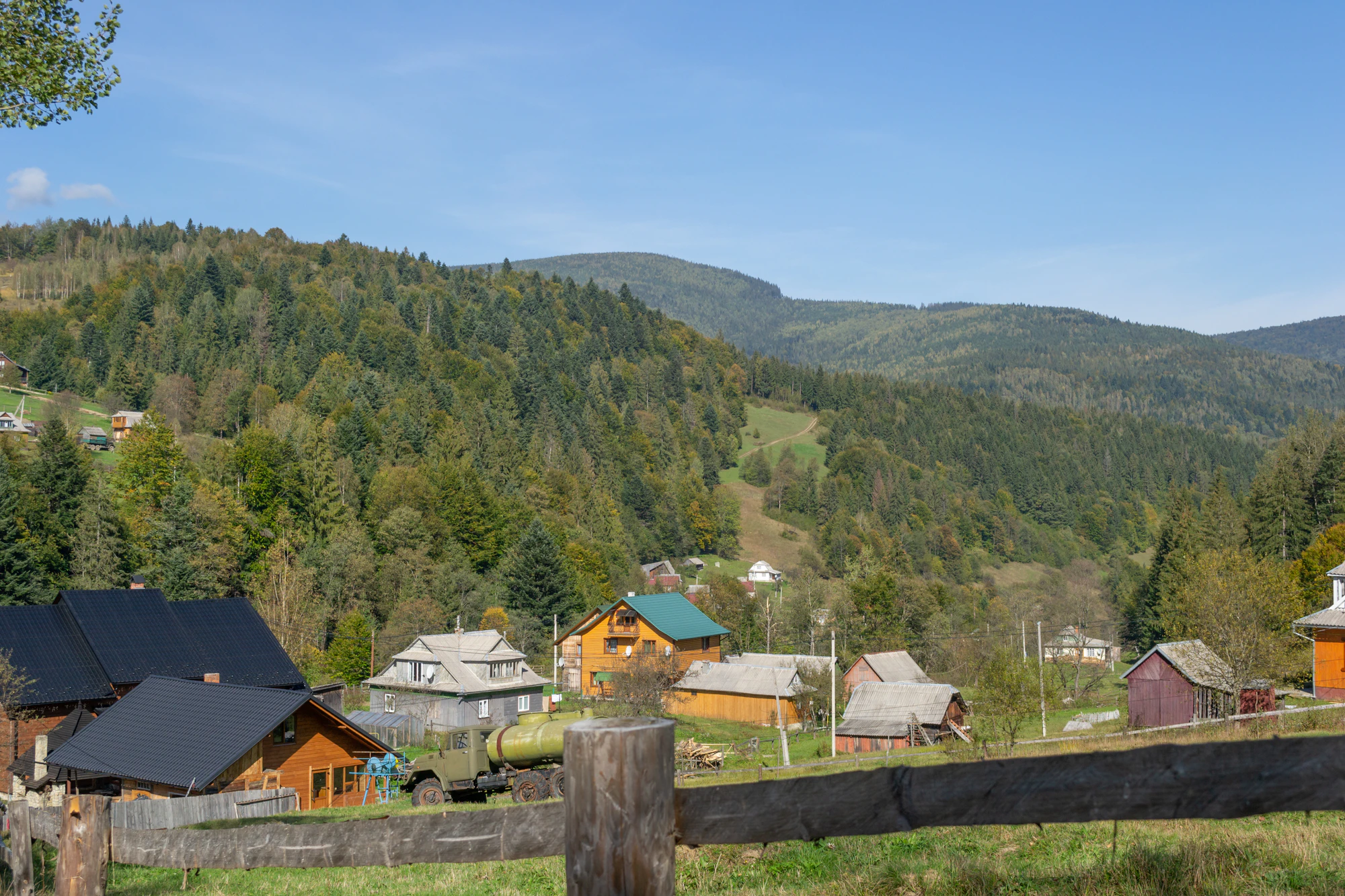 carpathian mountains in summer 156 — Descargar