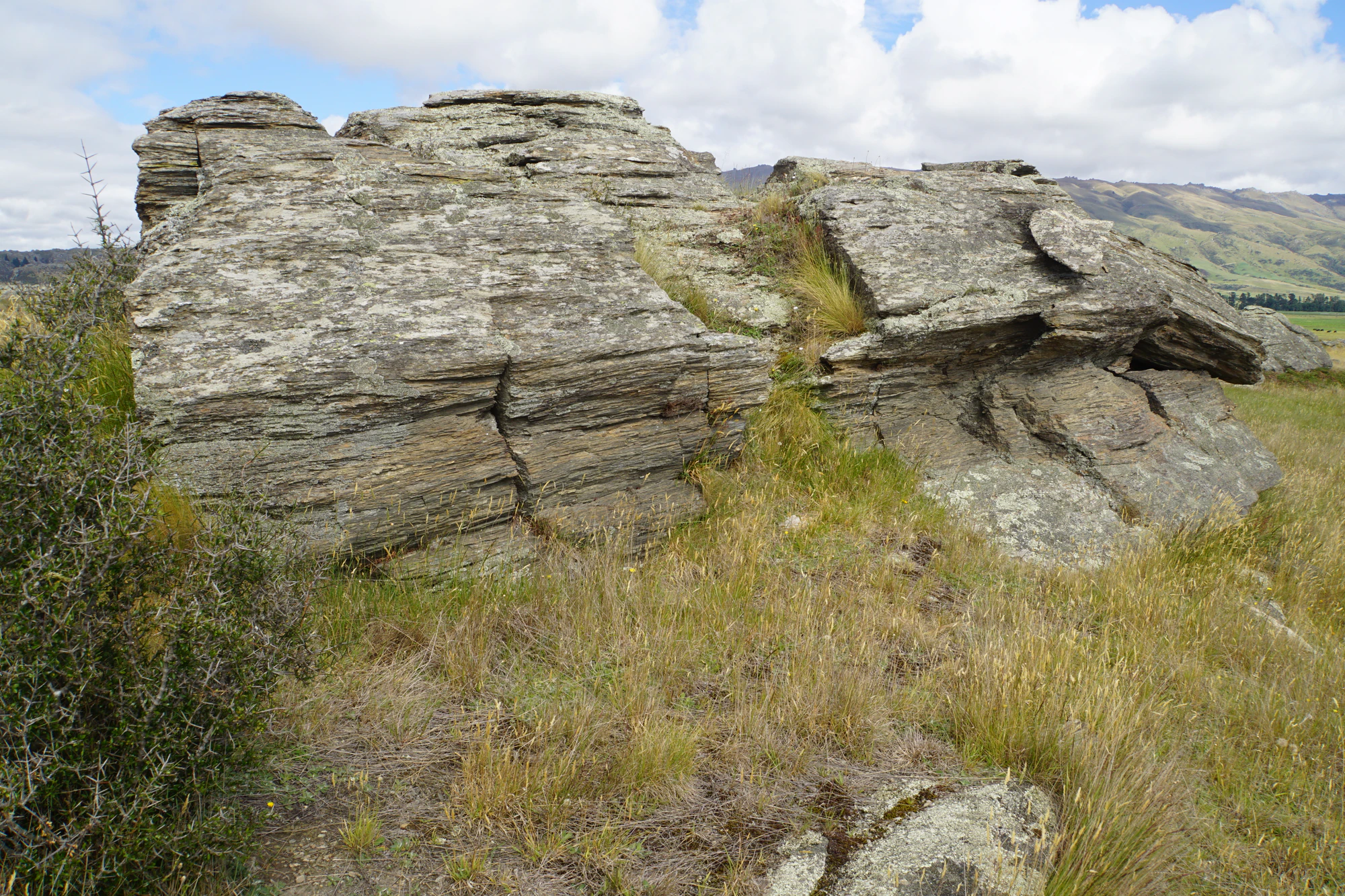 dry field rocks 189 — Descargar