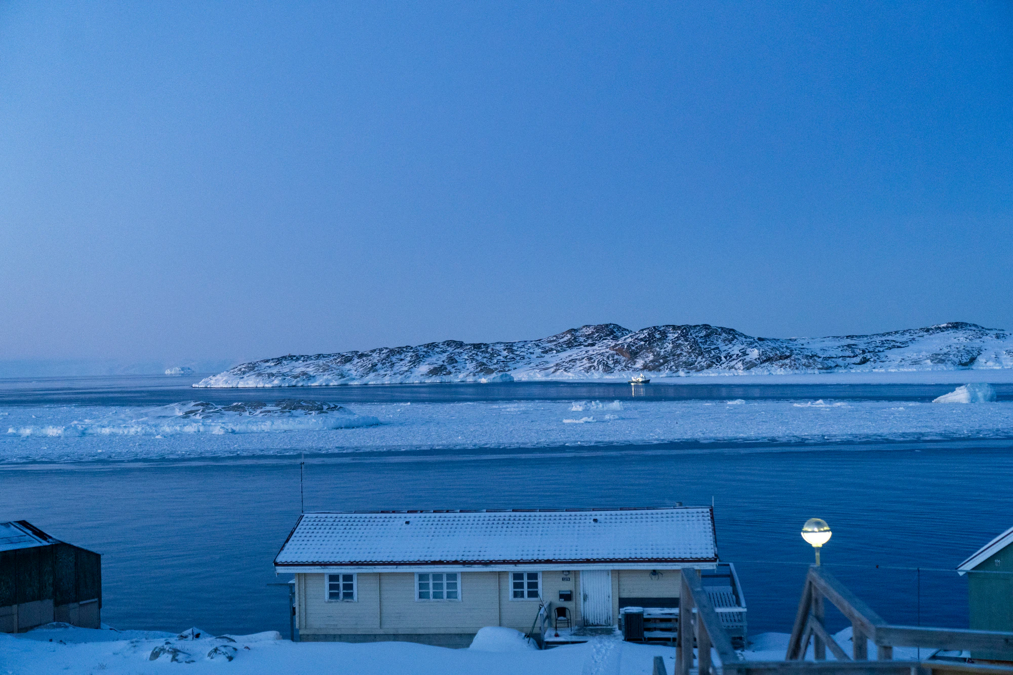 greenland town 233 — Скачать