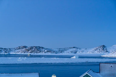 greenland town 236 — descargar