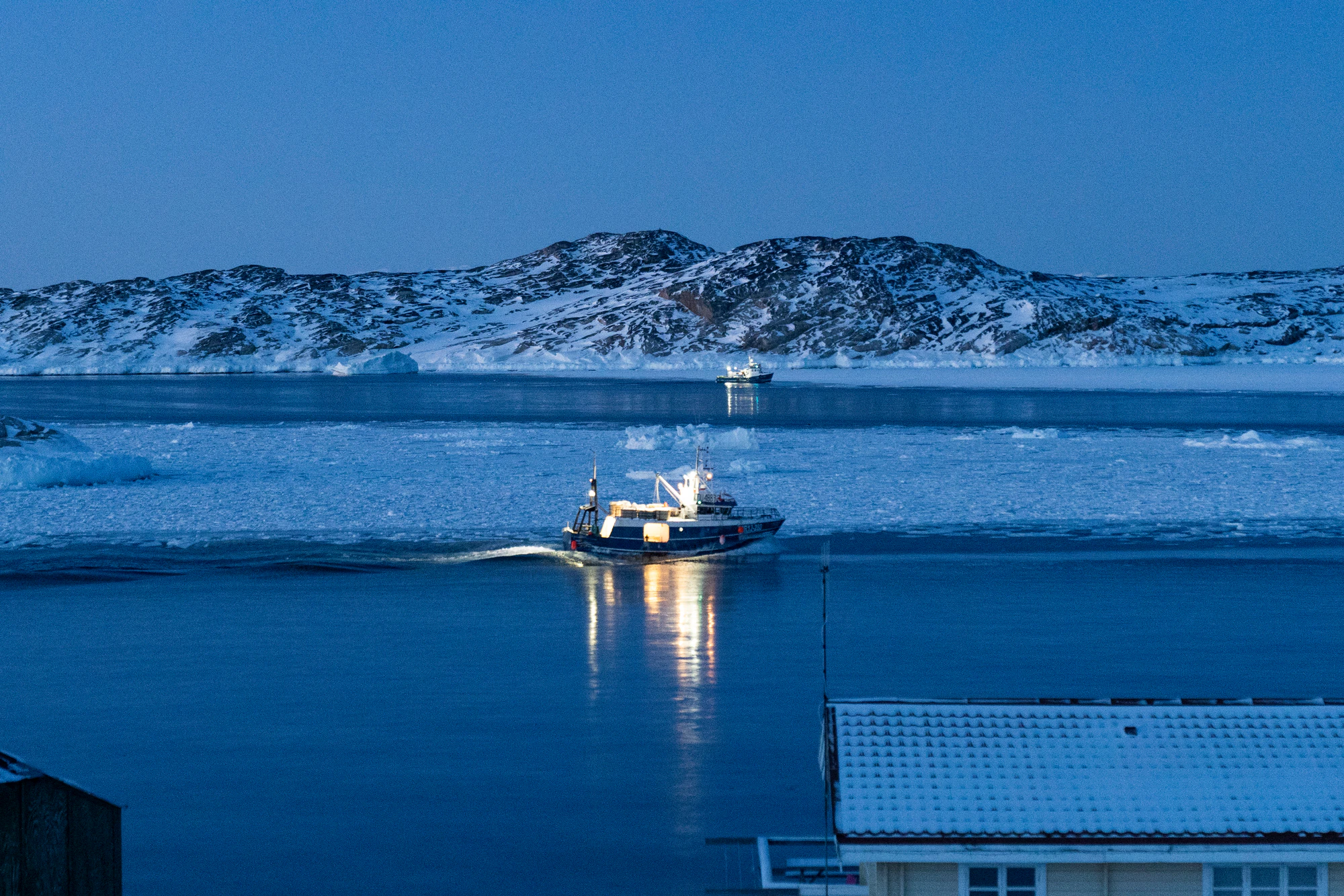 greenland town 250 — Скачать