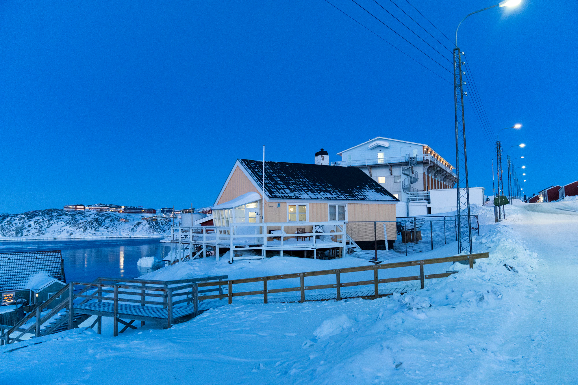 greenland town 252 — Descargar