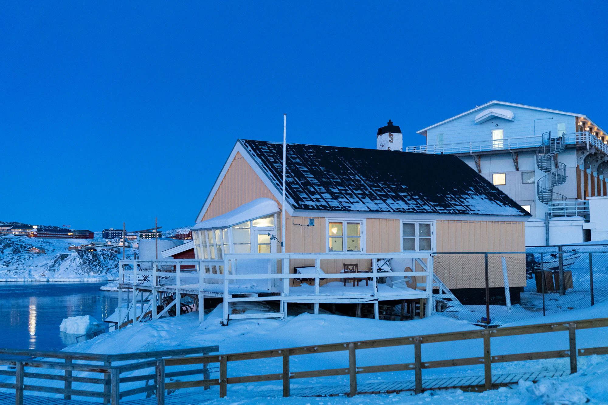 greenland town 253 — Скачать