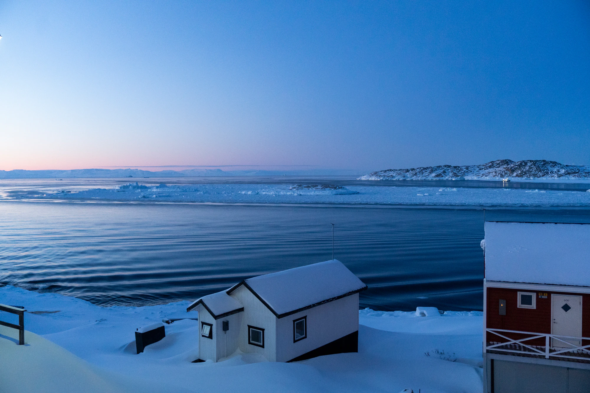 greenland town 260 — Скачать