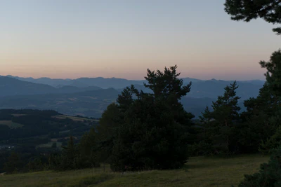 hazy mountains in the morning 002 — Скачать