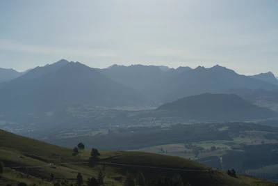 hazy mountains in the morning 014 — Descargar