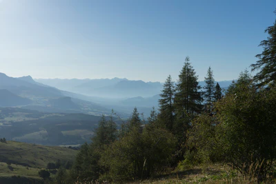 hazy mountains in the morning 017 — Descargar