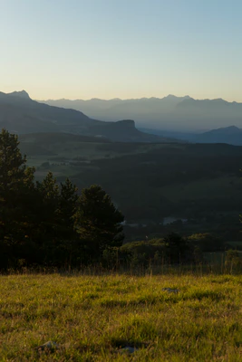 hazy mountains in the morning 074 — Скачать