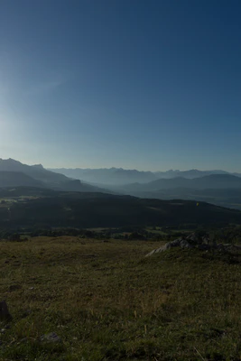 hazy mountains in the morning 107 — скачать