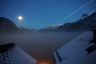 mountain lake medieval town 004 — Descargar