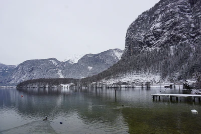 mountain lake medieval town 023 — Descargar