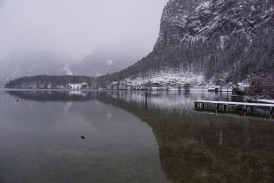 mountain lake medieval town 036 — Descargar