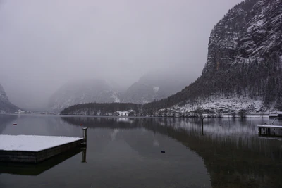 mountain lake medieval town 037 — Descargar