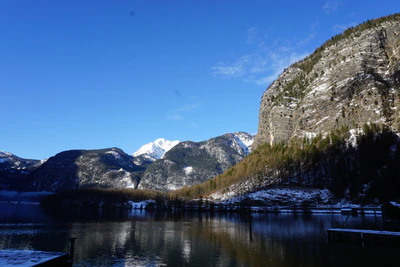 mountain lake medieval town 051 — Descargar