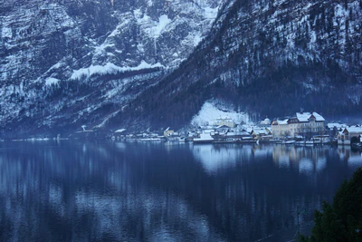 mountain lake medieval town 069 — Descargar