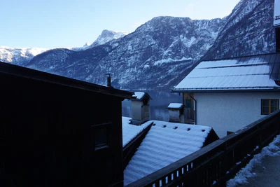 mountain lake medieval town 074 — Descargar