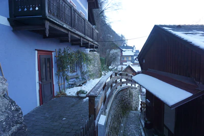 mountain lake medieval town 077 — Descargar