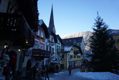 mountain lake medieval town 084 — Descargar