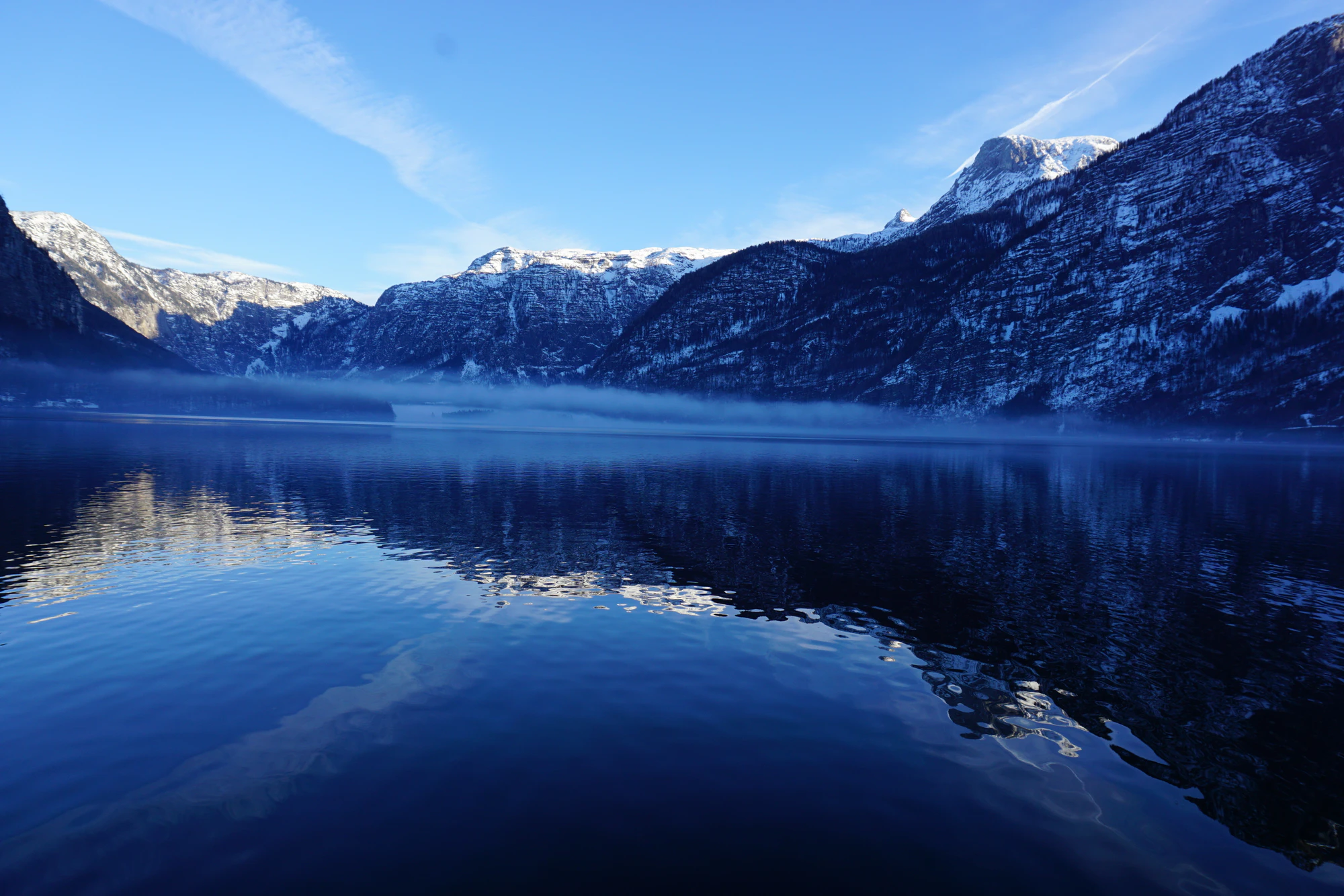 mountain lake medieval town 105 — Скачать