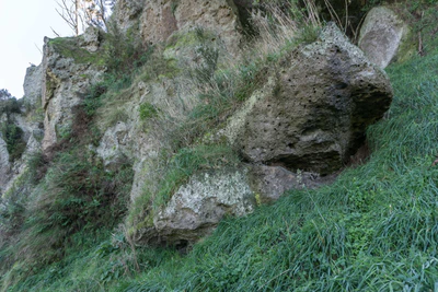 porous limestone cliffs 078 — Descargar