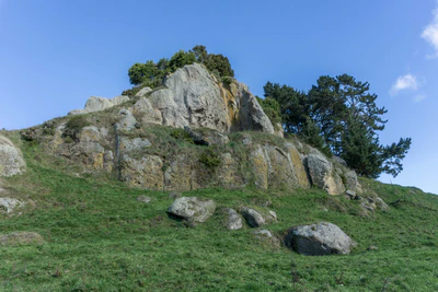 porous limestone cliffs 140 — Descargar