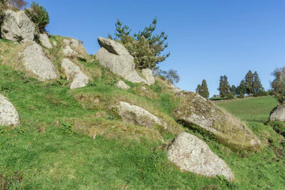 porous limestone cliffs 178 — Скачать