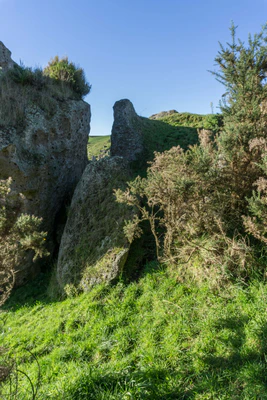porous limestone cliffs 227 — Скачать