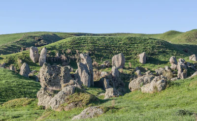 porous limestone cliffs 239 — скачать