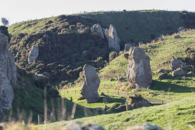 porous limestone cliffs 254 — скачать