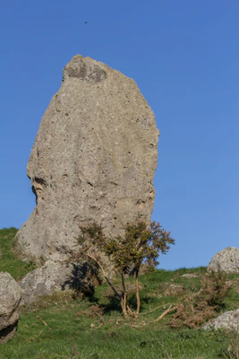 porous limestone cliffs 258 — скачать