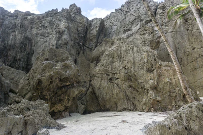 togo coral rock chasm 018 — Descargar