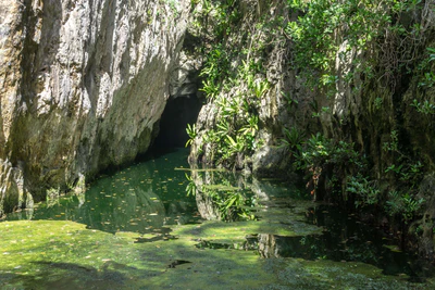 togo coral rock chasm 036 — Descargar