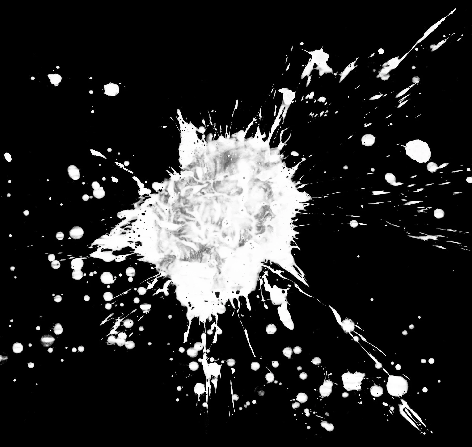 waterdanage drops impact splashes 058 — Скачать