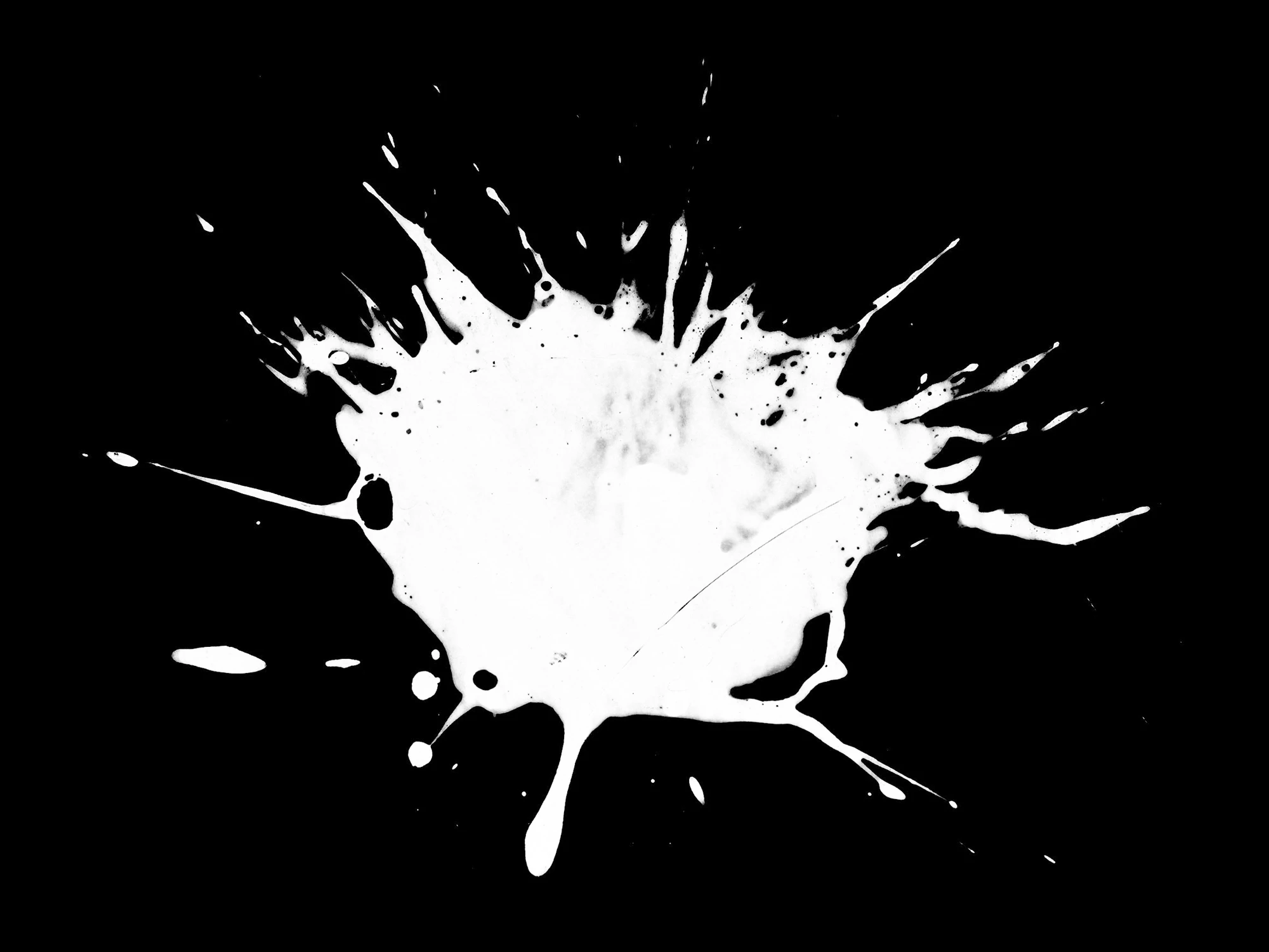 waterdanage drops impact splashes 063 — Скачать